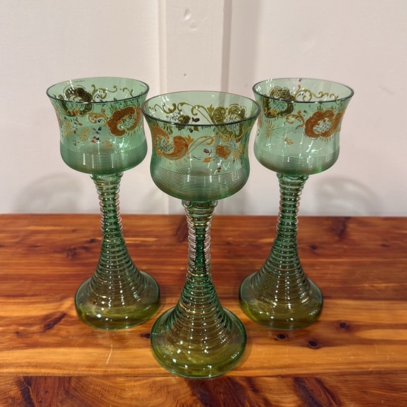 Vintage Bohemian Green Art Glass Gold Detailing Goblets Set of 3 - Picture 2 of 8